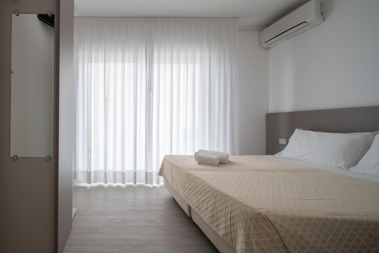 Hotel Boston 3 Stelle Superior Frontemare Lido di Jesolo Dış mekan fotoğraf
