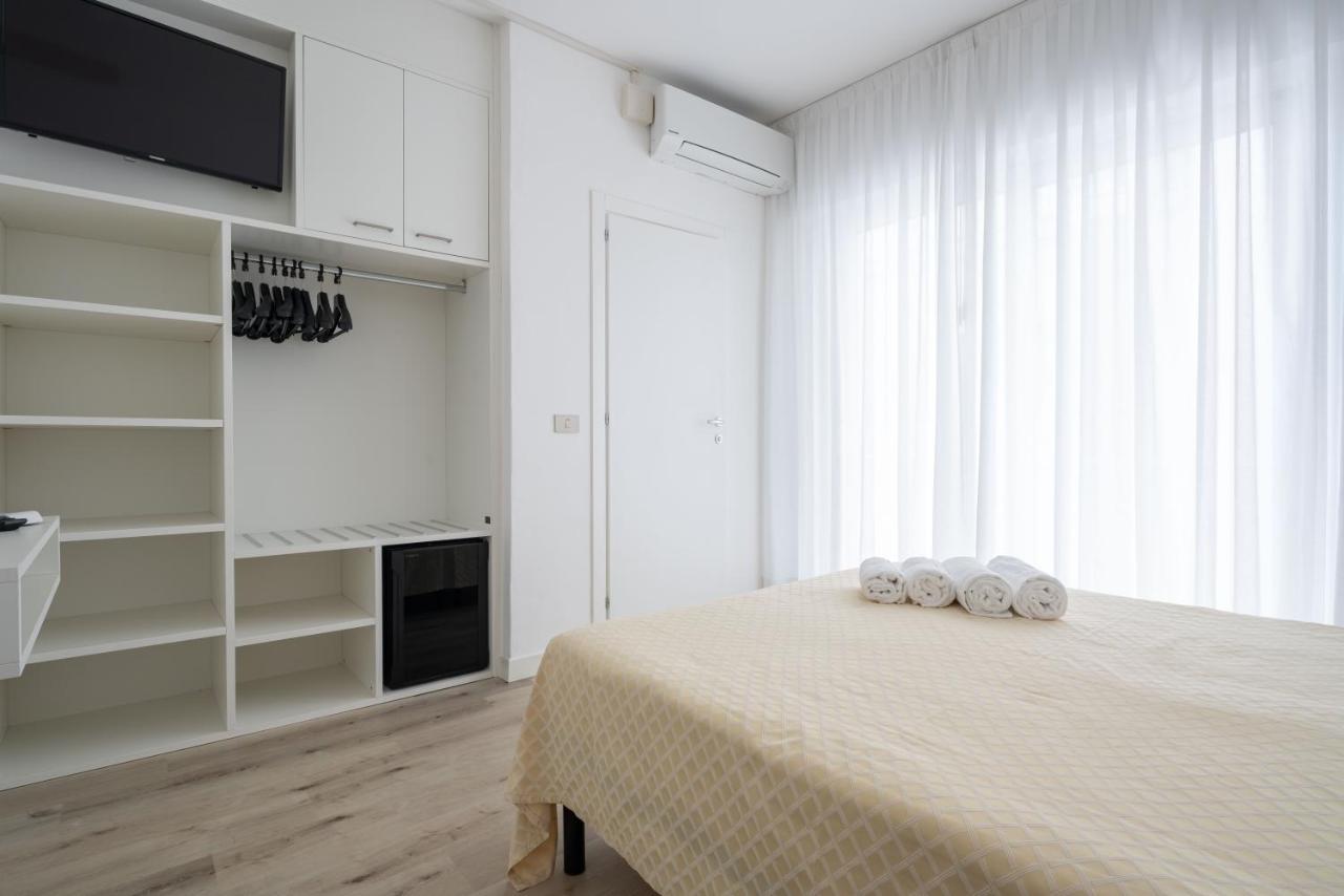 Hotel Boston 3 Stelle Superior Frontemare Lido di Jesolo Dış mekan fotoğraf