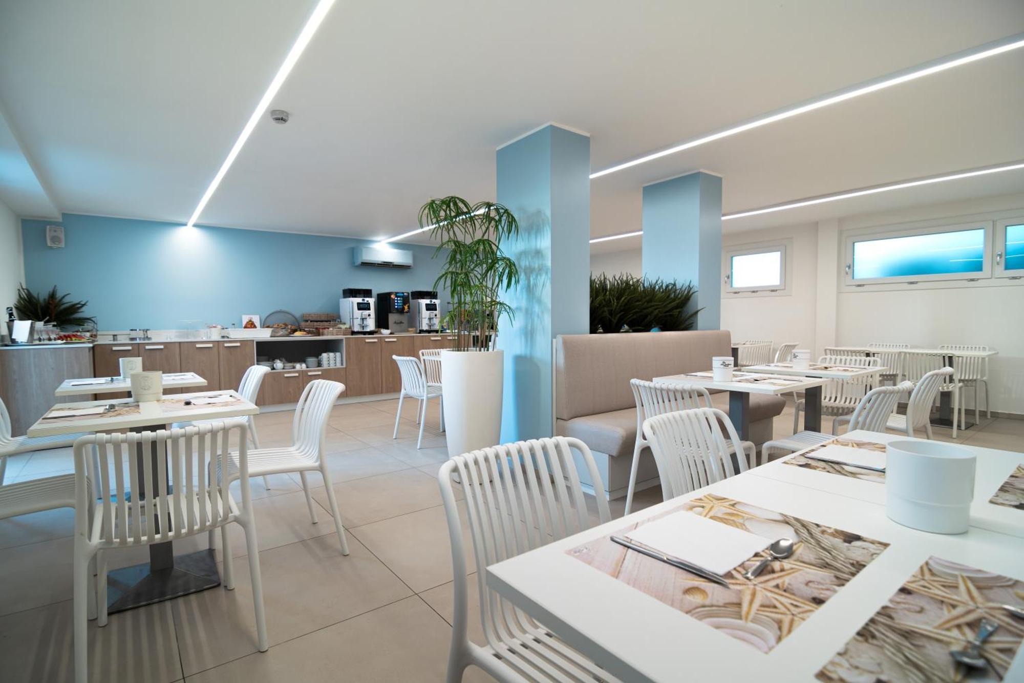 Hotel Boston 3 Stelle Superior Frontemare Lido di Jesolo Dış mekan fotoğraf